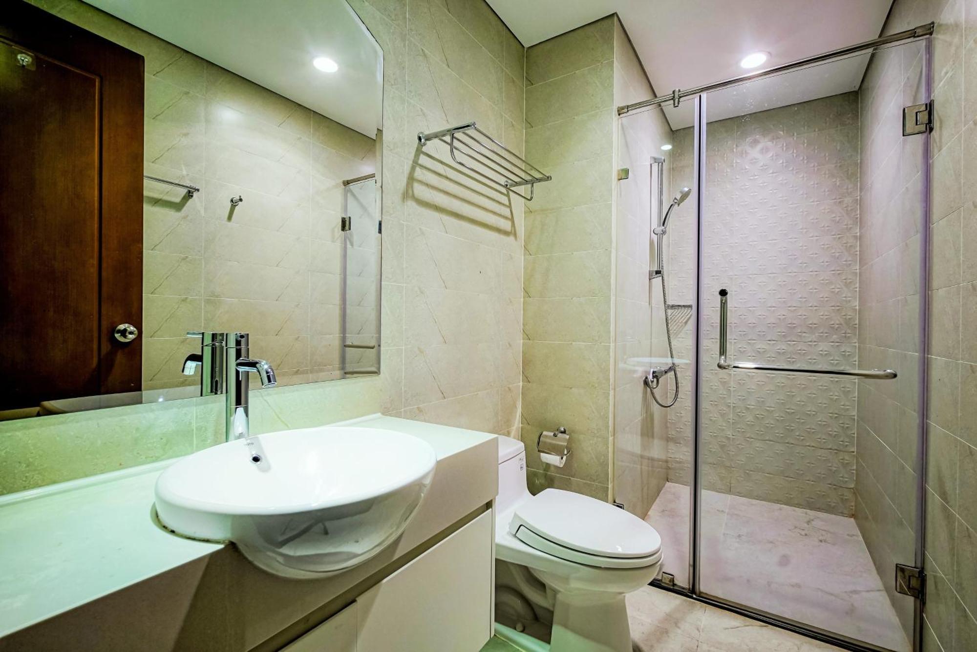 Mott Haven Apart - Vinhomes Central Park, Landmark 81 Area & Ice Rink Хошимин Екстериор снимка