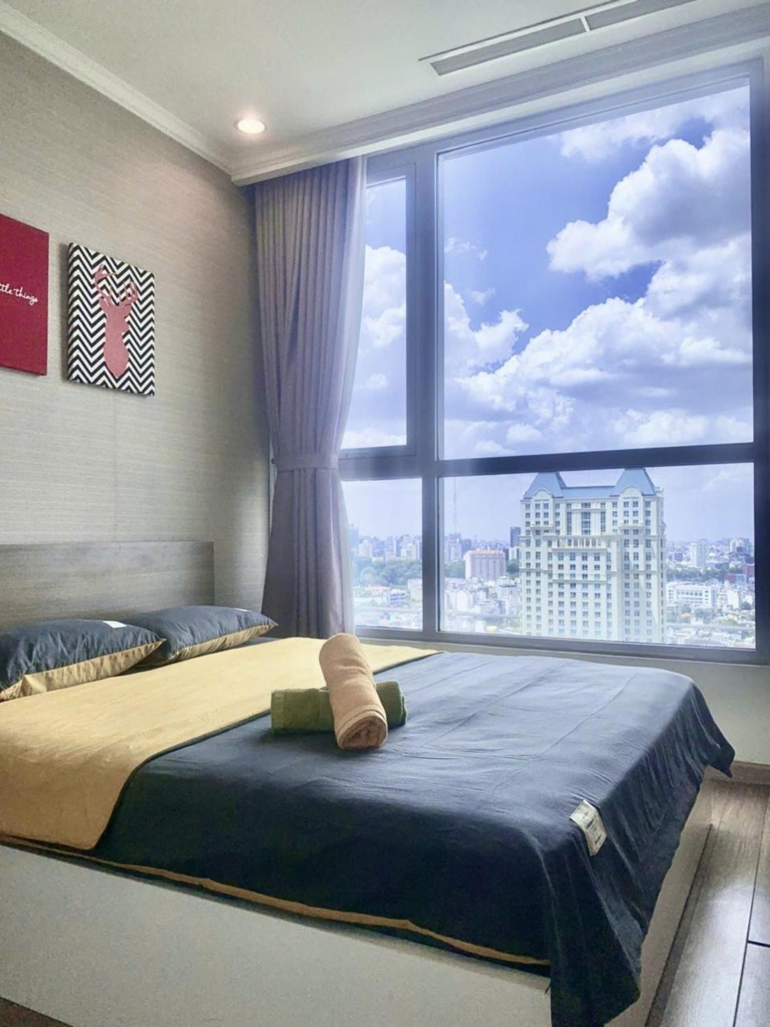 Mott Haven Apart - Vinhomes Central Park, Landmark 81 Area & Ice Rink Хошимин Екстериор снимка