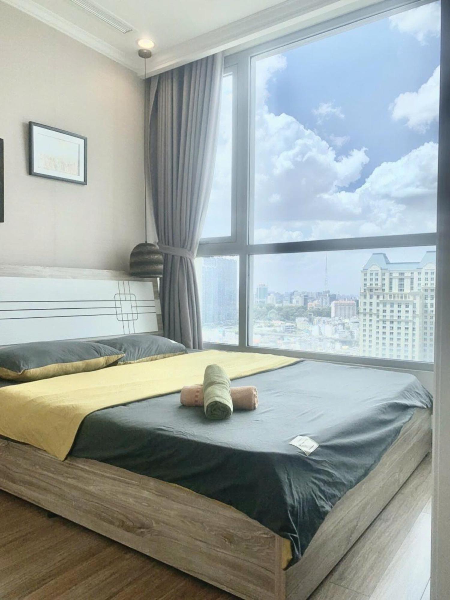 Mott Haven Apart - Vinhomes Central Park, Landmark 81 Area & Ice Rink Хошимин Екстериор снимка